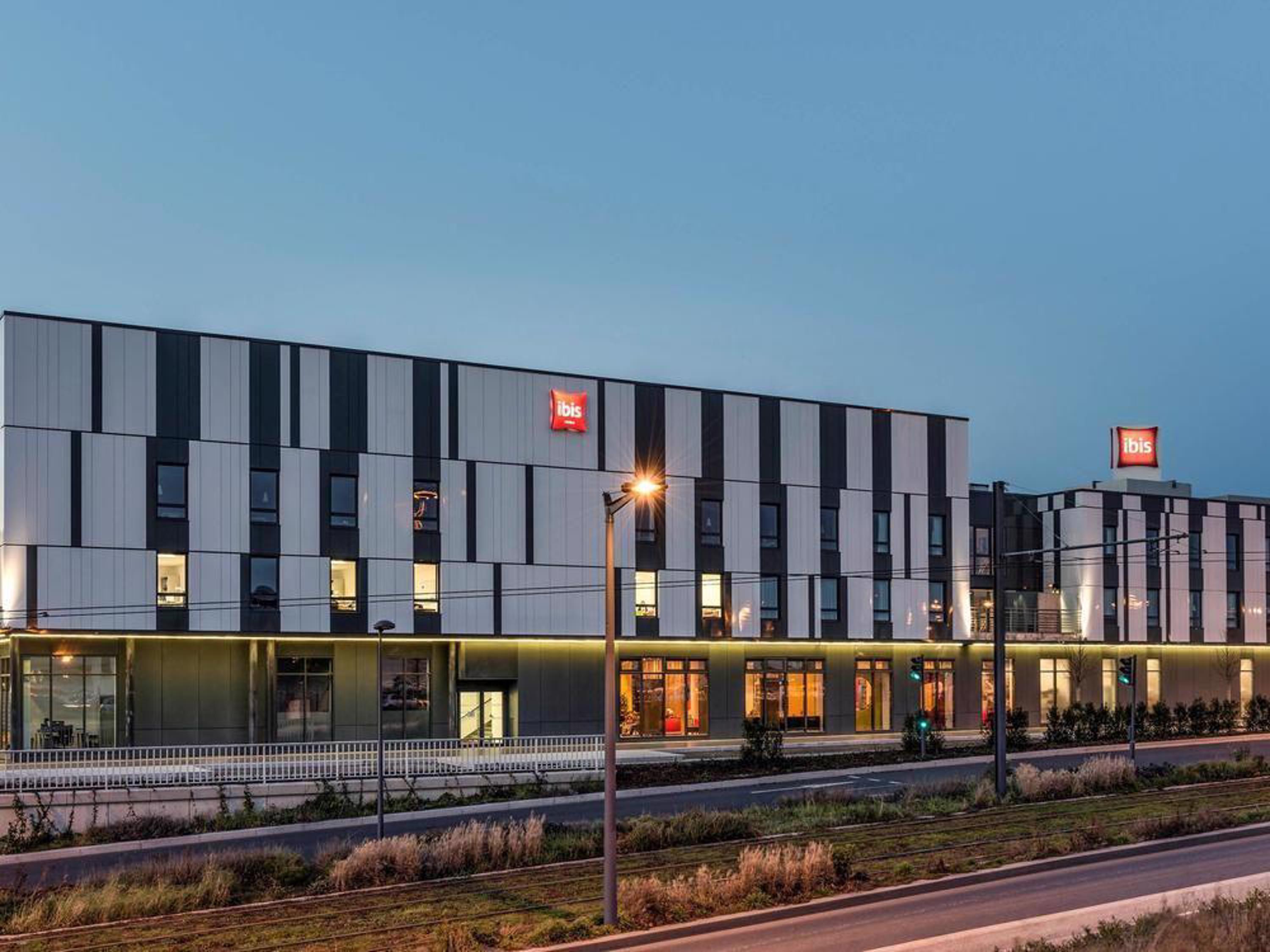 Ibis Paris Coeur D'orly Airport Orly