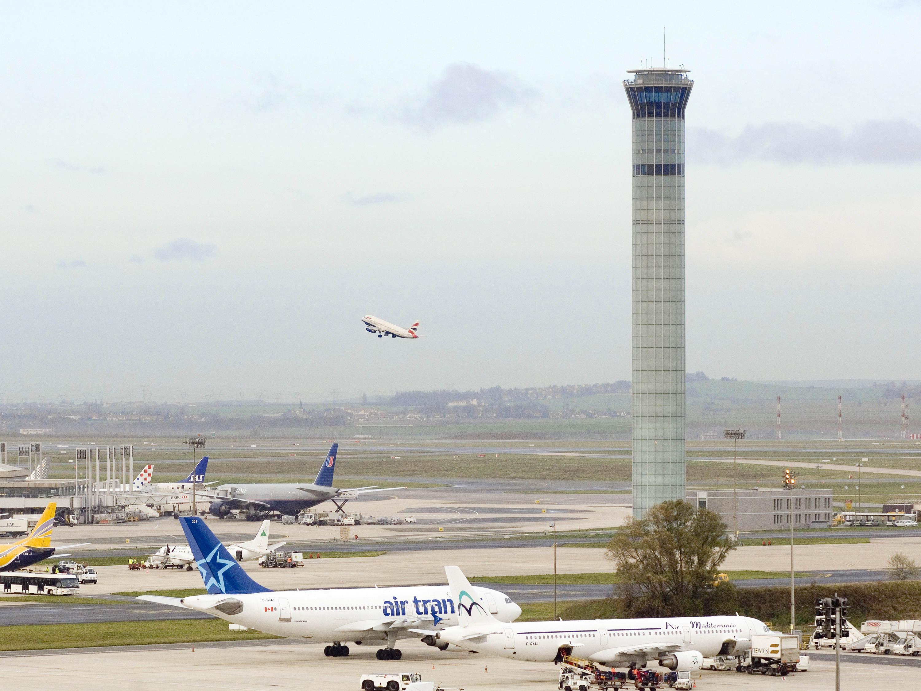 Ibis Paris Coeur D'orly Airport Orly