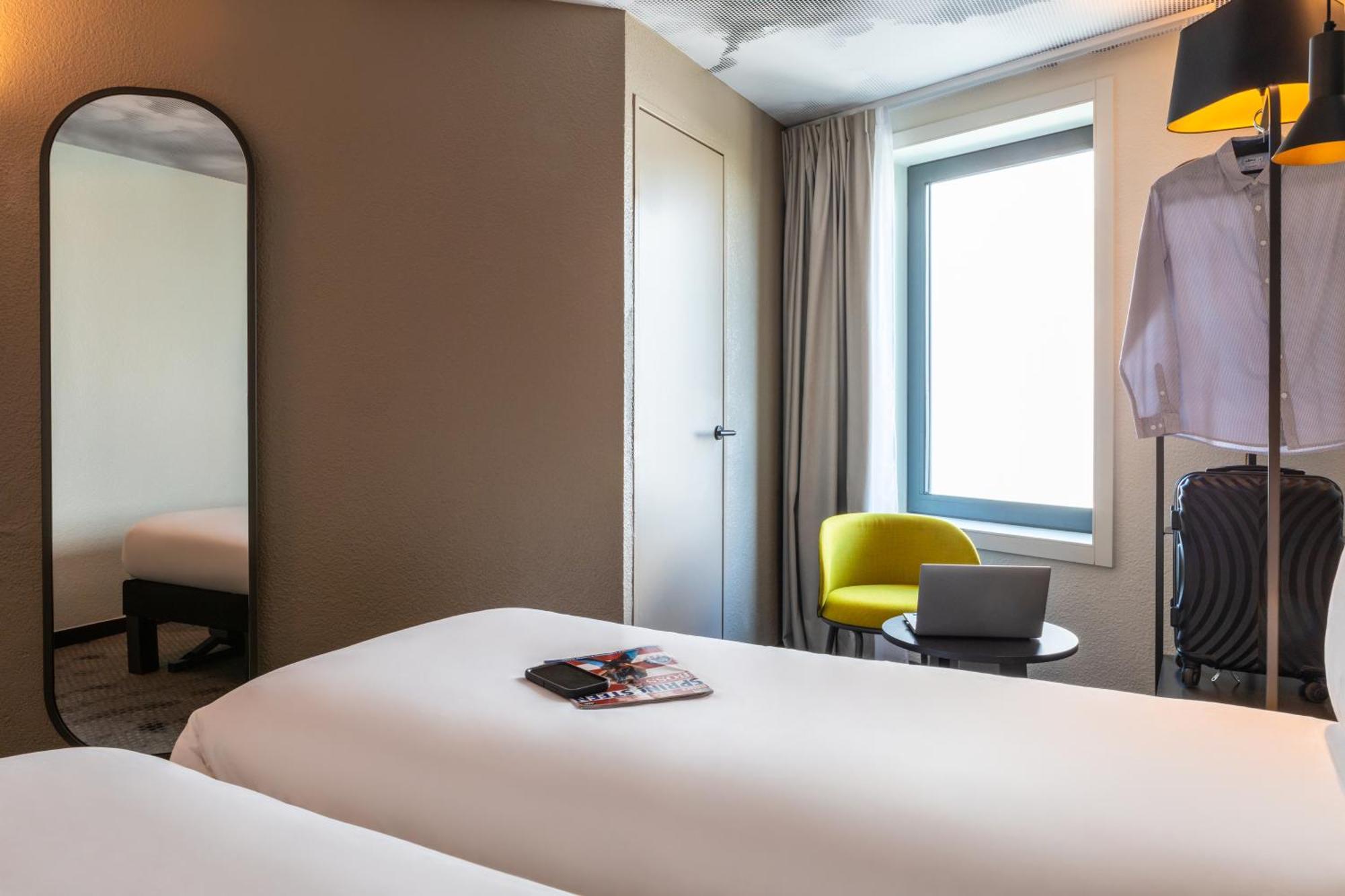 Hotel Ibis Paris Coeur D'orly Airport 3*