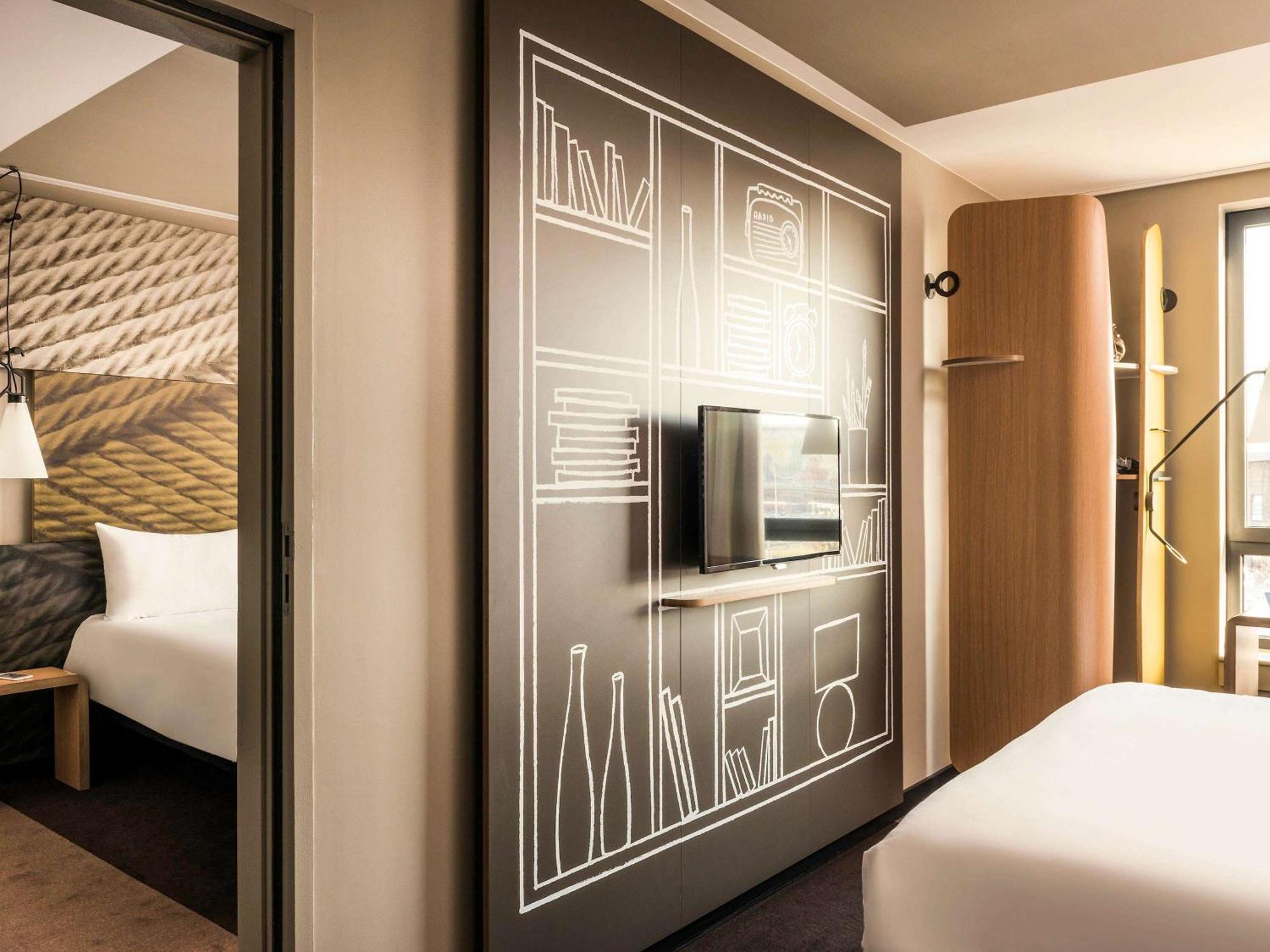 Ibis Paris Coeur D'orly Airport Hotel