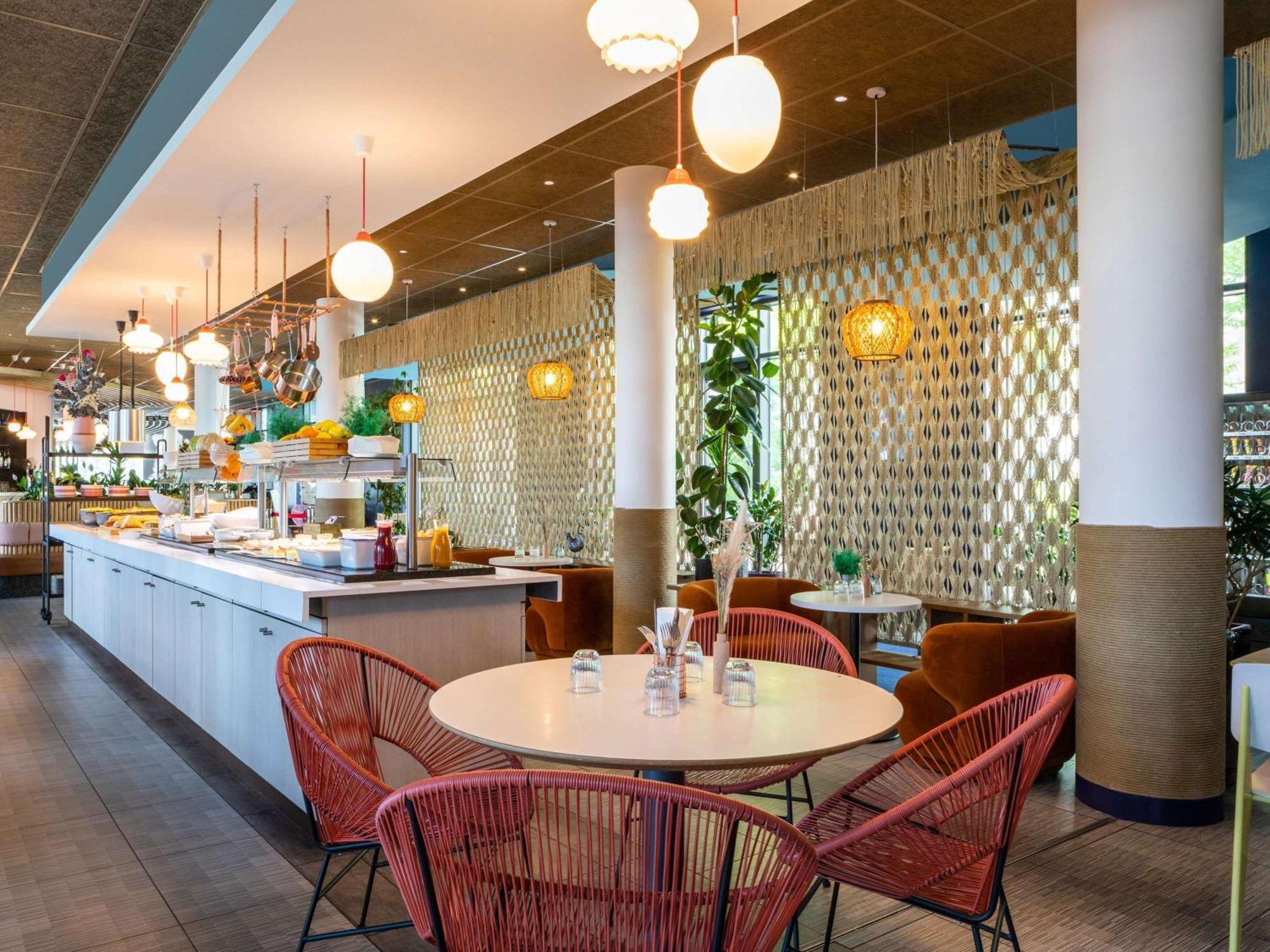 Hotel Ibis Paris Coeur D'orly Airport Orly