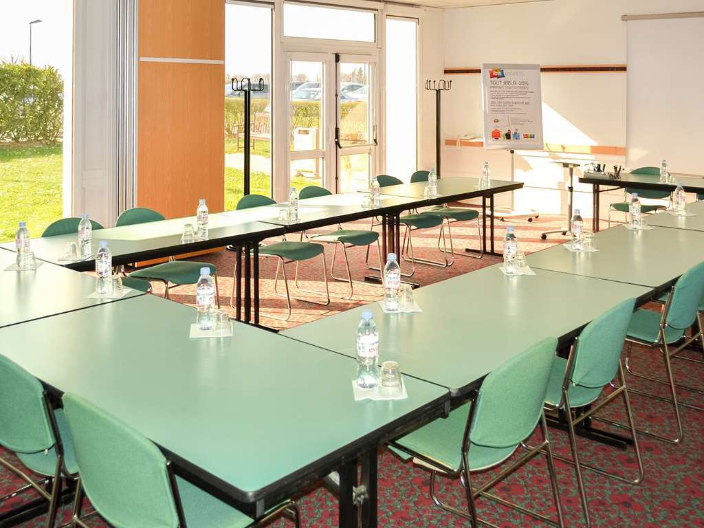 Ibis Paris Coeur D'orly Airport Hotel 3*