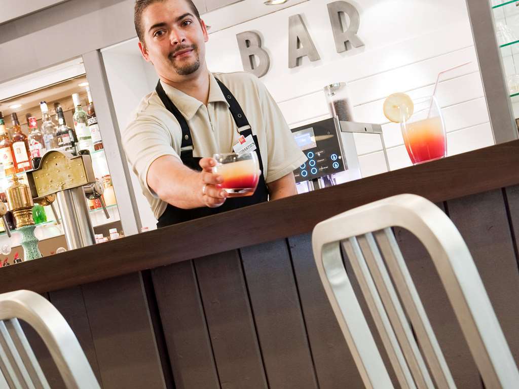 Ibis Paris Coeur D'orly Airport 3* Orly