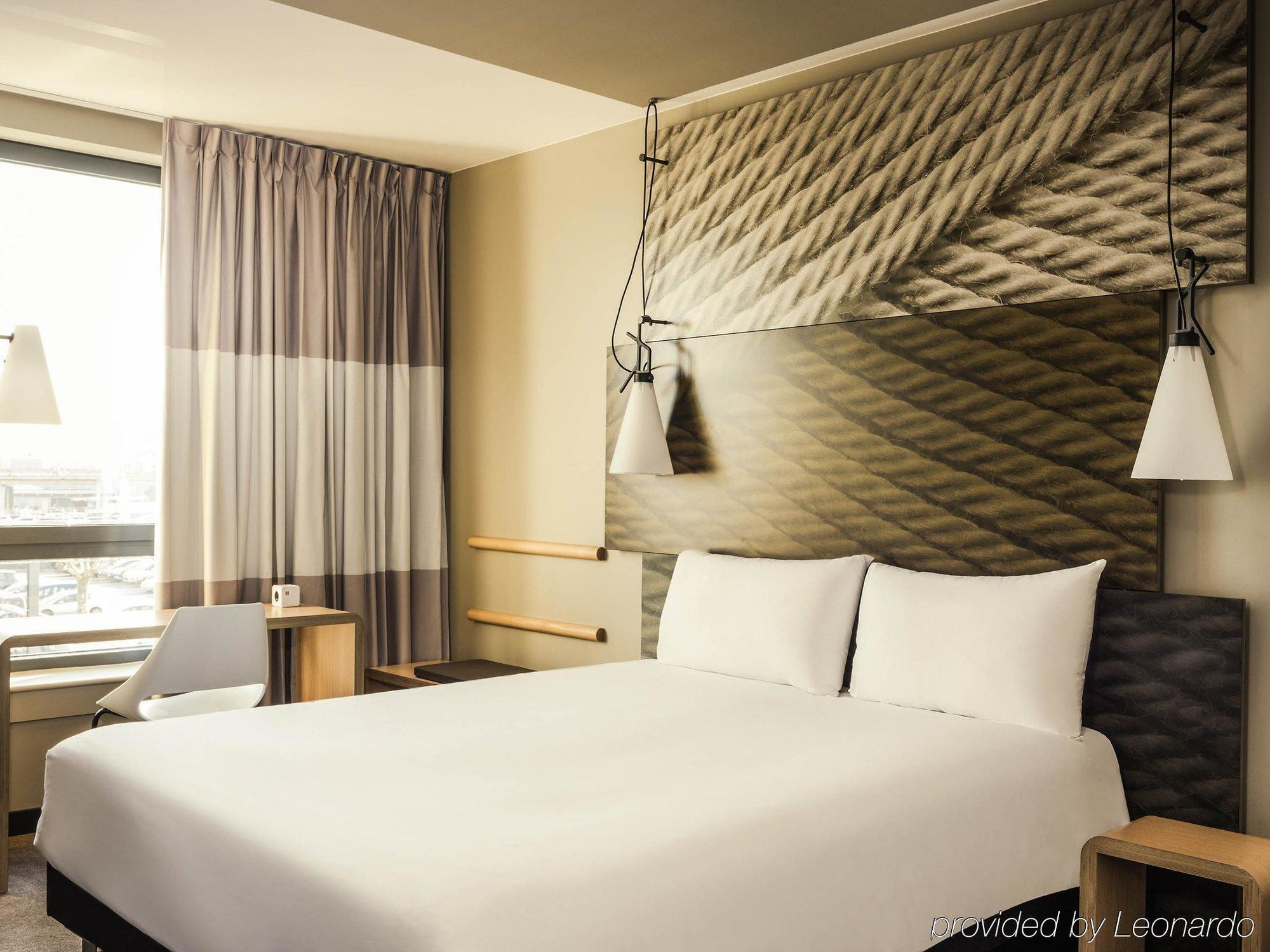 Ibis Paris Coeur D'orly Airport 3*