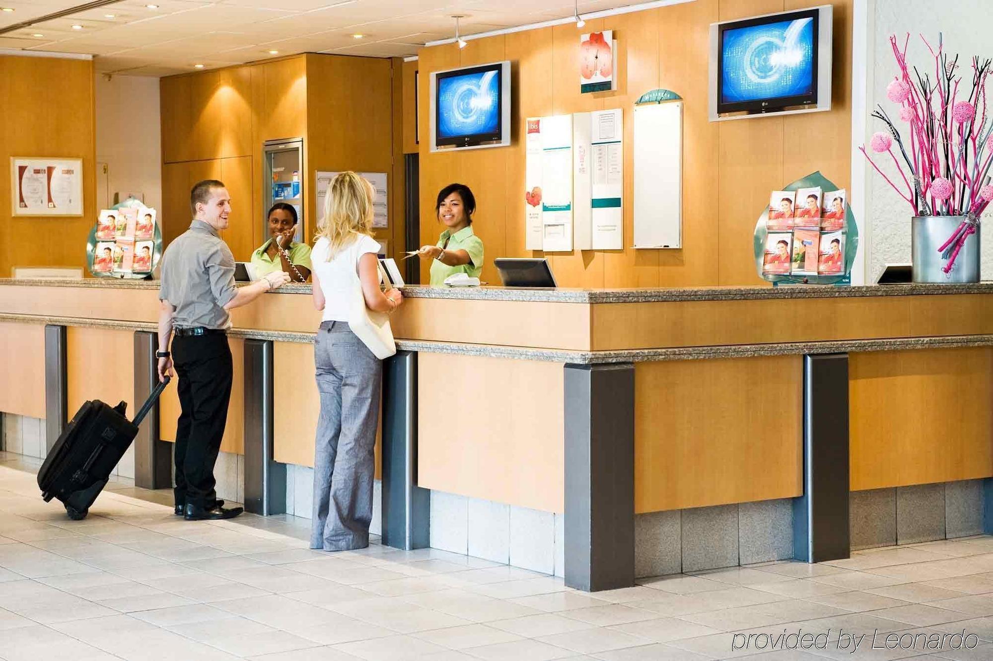 Hotel Ibis Paris Coeur D'orly Airport Orly