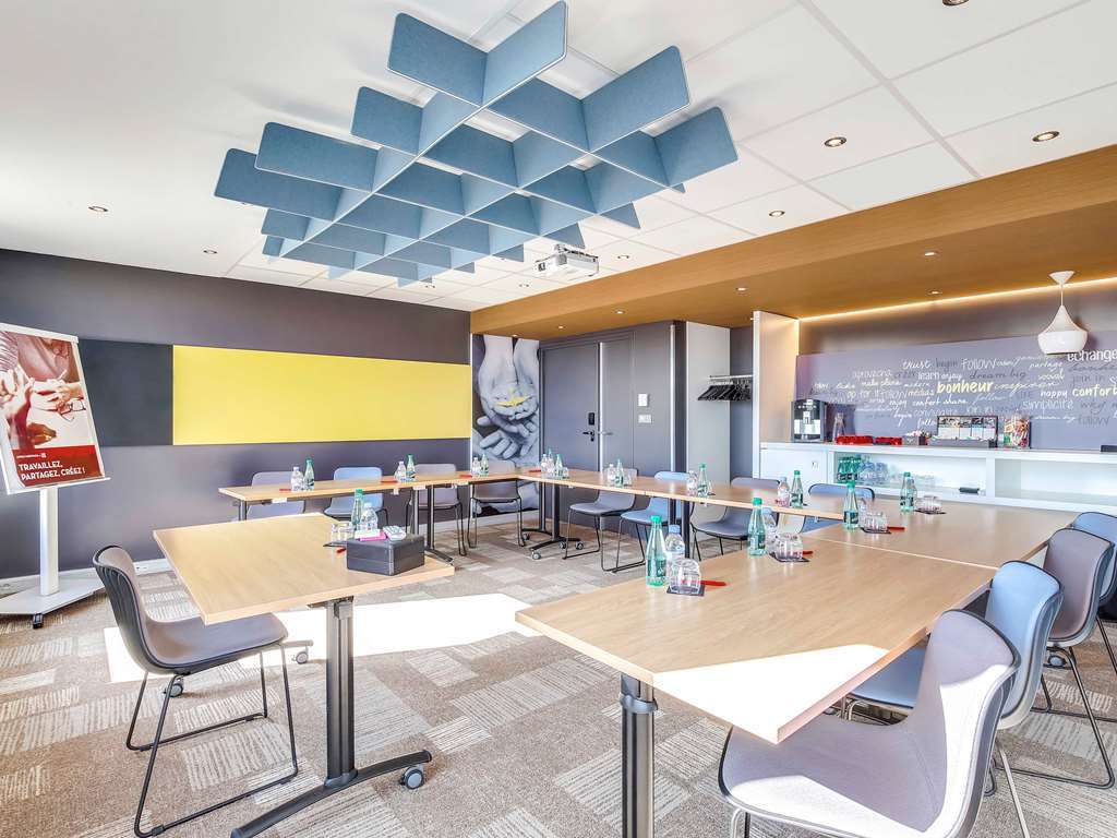 Hotel Ibis Paris Coeur D'orly Airport Orly